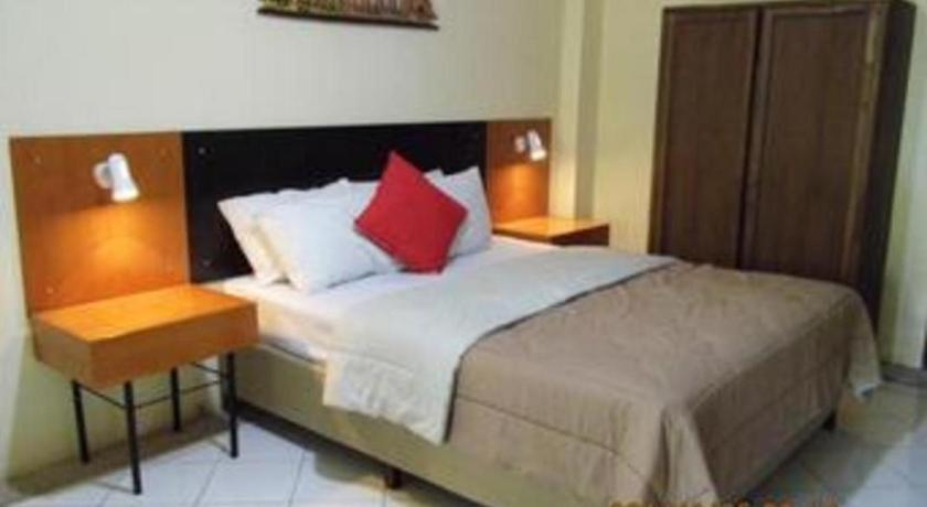 Augusta Pelabuhan Ratu Hotel Sukabumi Exterior foto