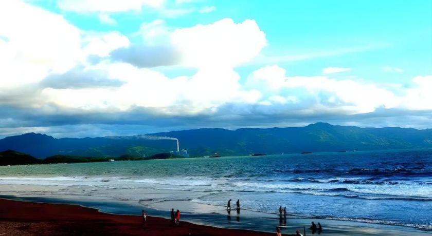Augusta Pelabuhan Ratu Hotel Sukabumi Exterior foto